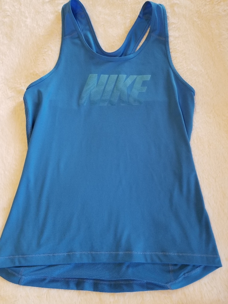 Nike Women’s Blue Racerback Tank Top